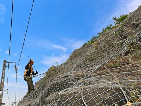 邊坡防護網在城市建設中的作用和影響如何？